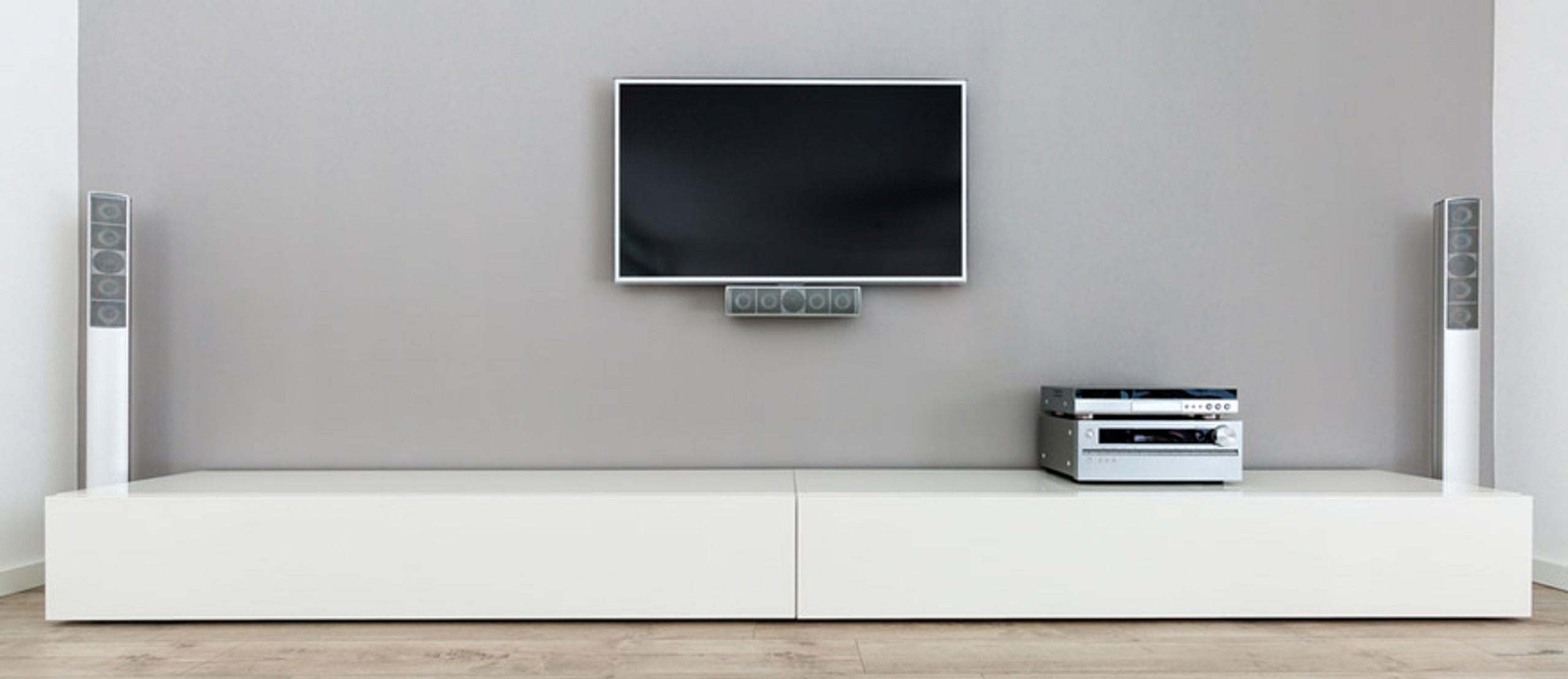 TV Wall Mount Installation Tips for the Experts featured image